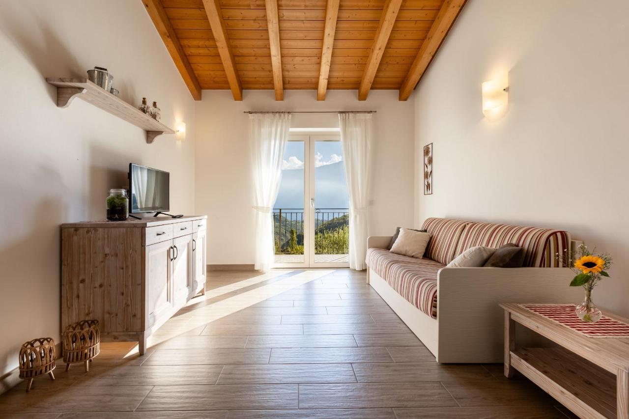 Mos Country House Tremosine Ngoại thất bức ảnh