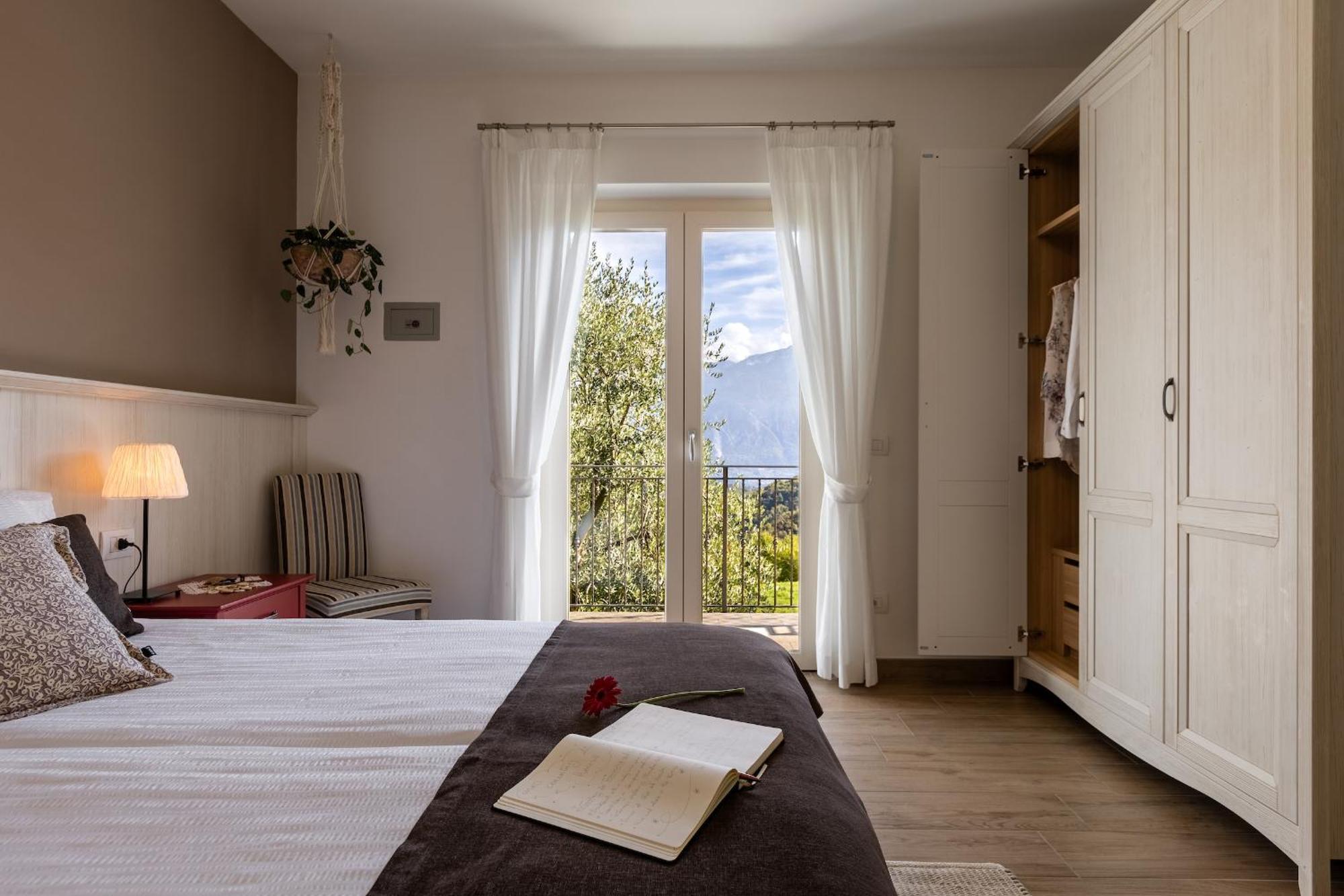 Mos Country House Tremosine Ngoại thất bức ảnh